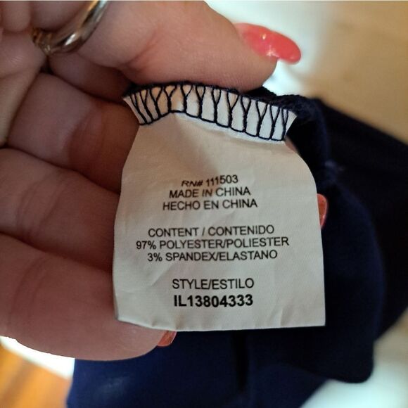 Lily White Blouse - Picture 9 of 9